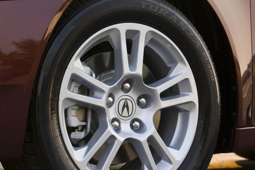 Acura TL (2009) - picture 1 of 14