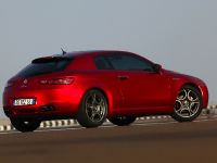 Alfa Romeo Brera (2009) - picture 8 of 15