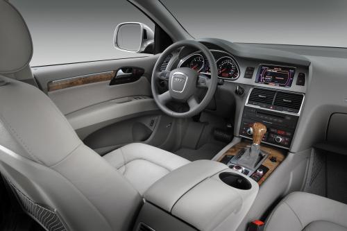 Audi Q7 TDI (2009) - picture 9 of 11