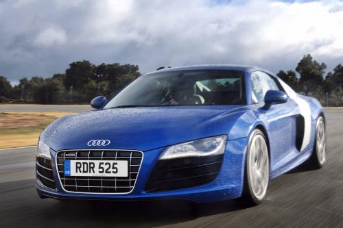 Audi R8 V10 (2009) - picture 1 of 10