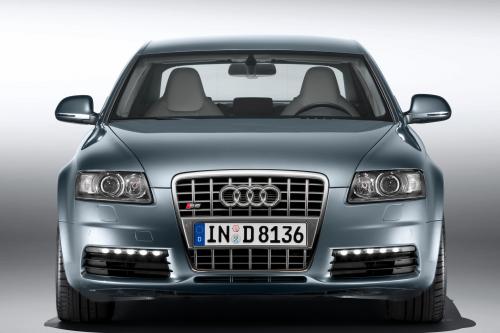 Audi S6 (2009) - picture 1 of 5