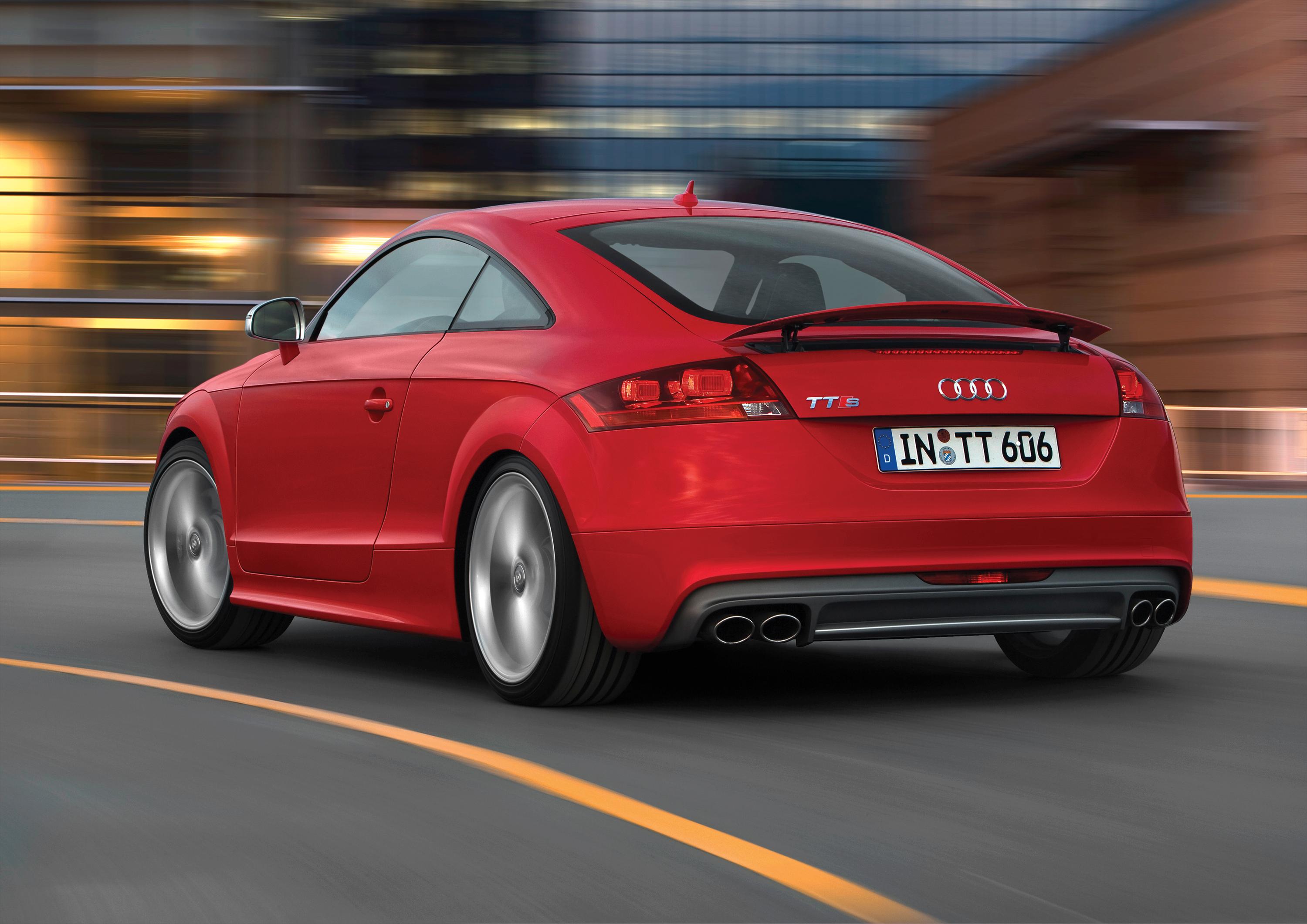 Audi TTS