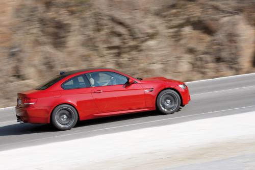 BMW M3 E92 (2009) - picture 16 of 41
