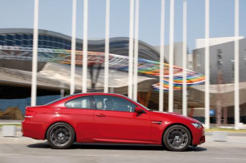 BMW M3 E92 (2009) - picture 24 of 41