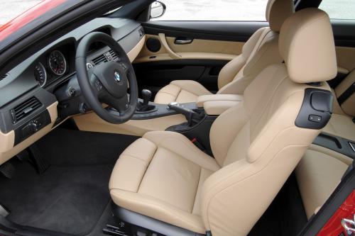 BMW M3 E92 (2009) - picture 33 of 41