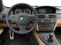 BMW M3 E92 (2009) - picture 30 of 41