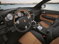 Porsche Cayenne Turbo S (2009) - picture 2 of 3
