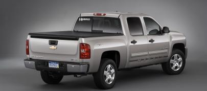 Chevrolet Silverado Hybrid (2009) - picture 4 of 5