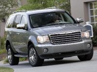 Chrysler Aspen Hybrid (2009) - picture 2 of 6