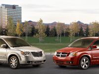 2009 Chrysler Town & Country 25th Anniversary Edition