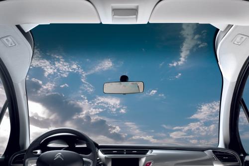 Citroen C3 (2009) - picture 9 of 10