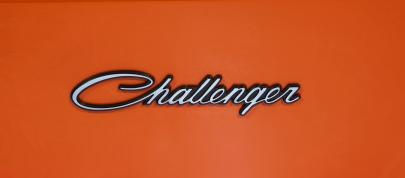Dodge Challenger R/T Classic (2009) - picture 4 of 4