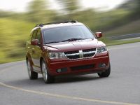 Dodge Journey (2009) - picture 1 of 9