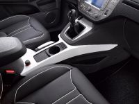 Ford Kuga (2009) - picture 5 of 8