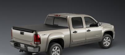 GMC Sierra Hybrid Crew Cab (2009) - picture 4 of 5