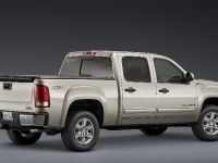 GMC Sierra Hybrid Crew Cab (2009) - picture 4 of 5