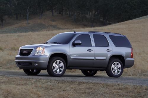 GMC Yukon XFE (2009) - picture 1 of 3