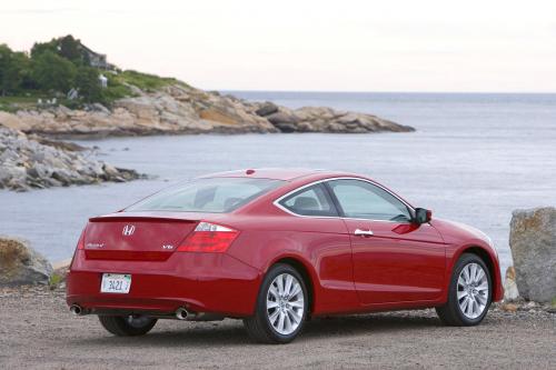 Honda Accord EX-L V6 (2009) - picture 9 of 34