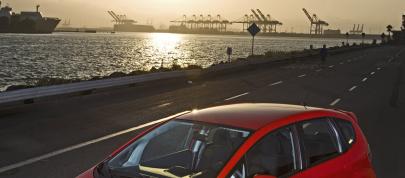 Honda Fit Sport (2009) - picture 15 of 98