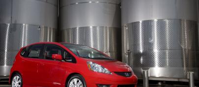 Honda Fit Sport (2009) - picture 20 of 98
