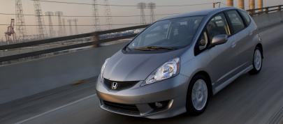 Honda Fit Sport (2009) - picture 36 of 98