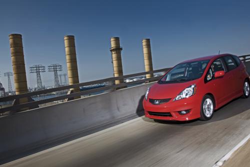 Honda Fit Sport (2009) - picture 16 of 98