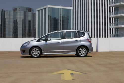Honda Fit Sport (2009) - picture 40 of 98