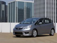 Honda Fit Sport (2009) - picture 35 of 98
