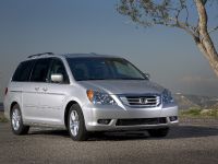Honda Odyssey (2009) - picture 2 of 14