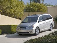 Honda Odyssey (2009) - picture 5 of 14