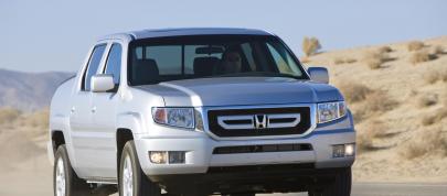 Honda Ridgeline (2009) - picture 15 of 38