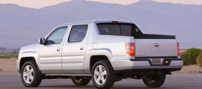 Honda Ridgeline (2009) - picture 31 of 38
