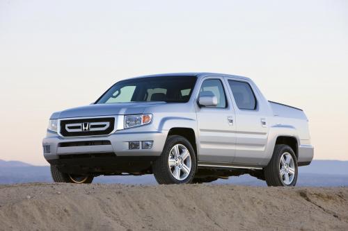 Honda Ridgeline (2009) - picture 1 of 38