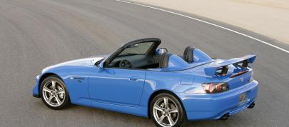 Honda S2000 CR (2009) - picture 12 of 27