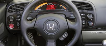 Honda S2000 CR (2009) - picture 23 of 27
