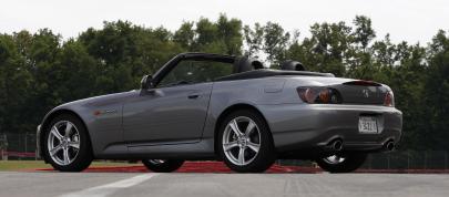 Honda S2000 (2009) - picture 4 of 19