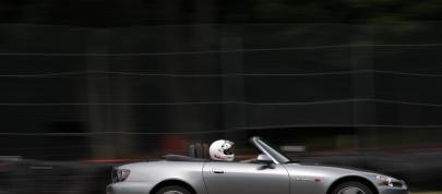 Honda S2000 (2009) - picture 12 of 19