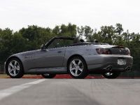 Honda S2000 (2009) - picture 4 of 19