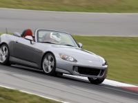 Honda S2000 (2009) - picture 6 of 19