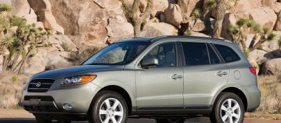 Hyundai Santa Fe (2009) - picture 7 of 9