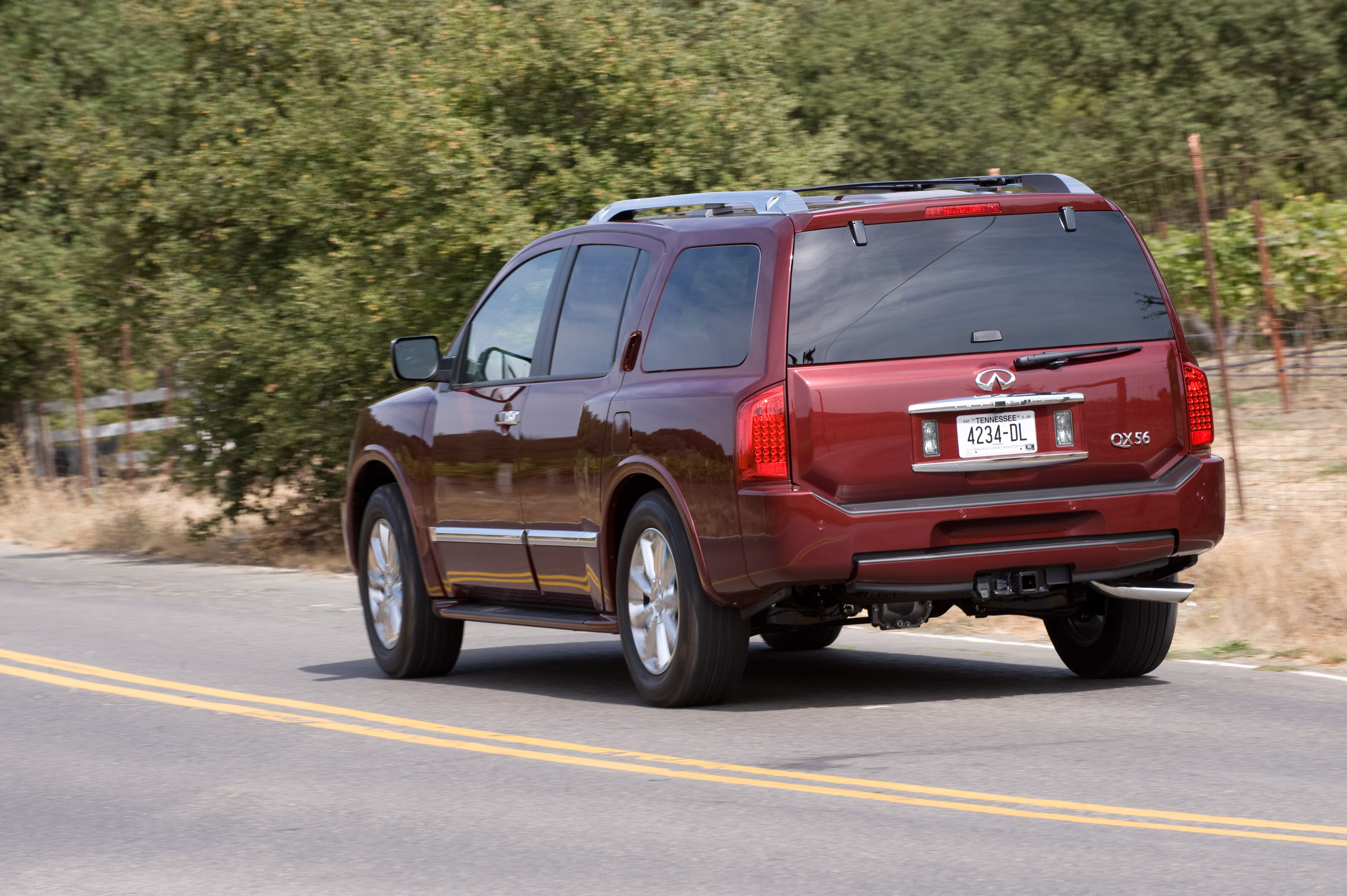 Infiniti QX56