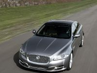 Jaguar XJ (2009) - picture 8 of 27