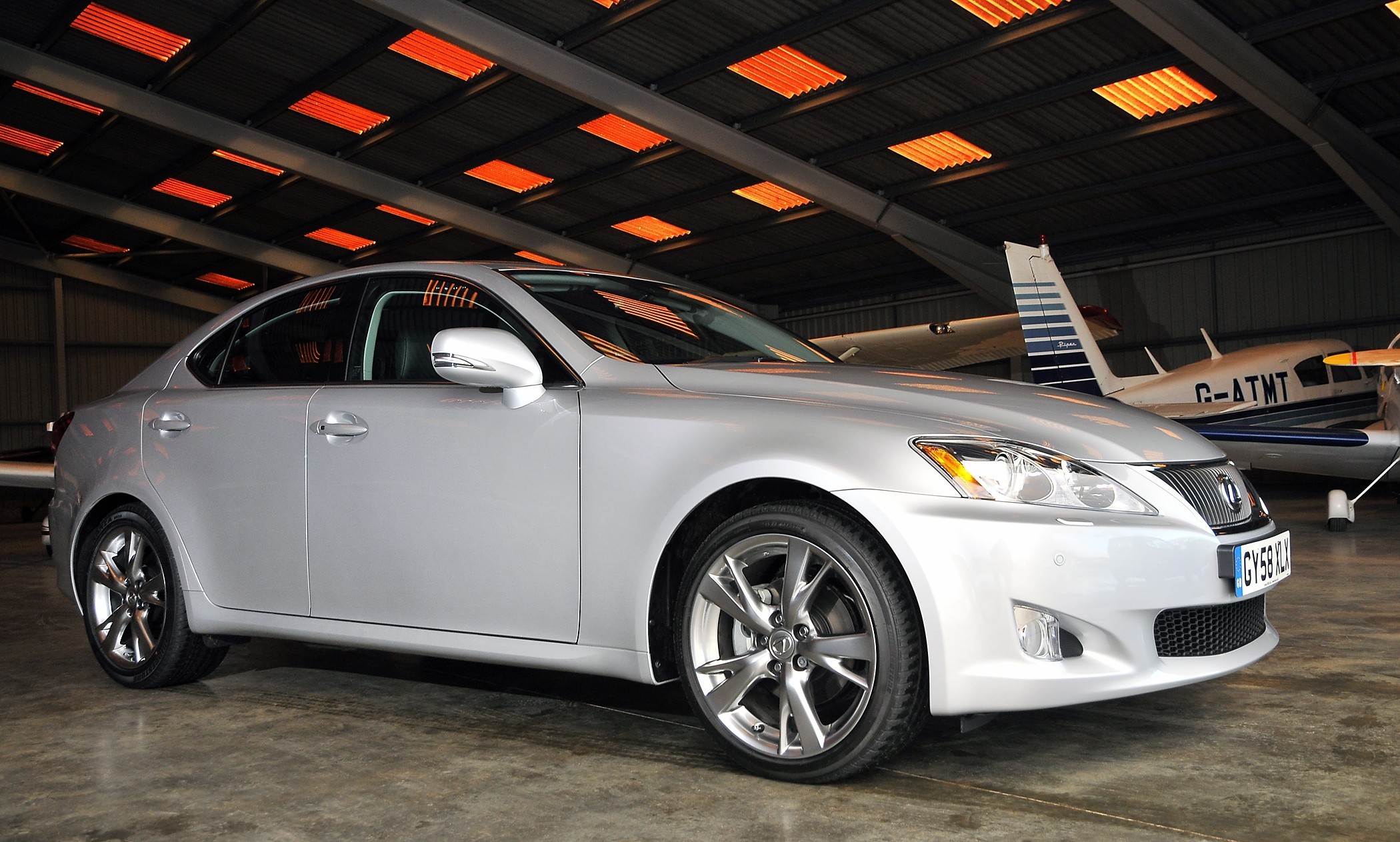 Lexus IS 250/220d