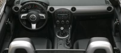 Mazda MX-5 (2009) - picture 12 of 12