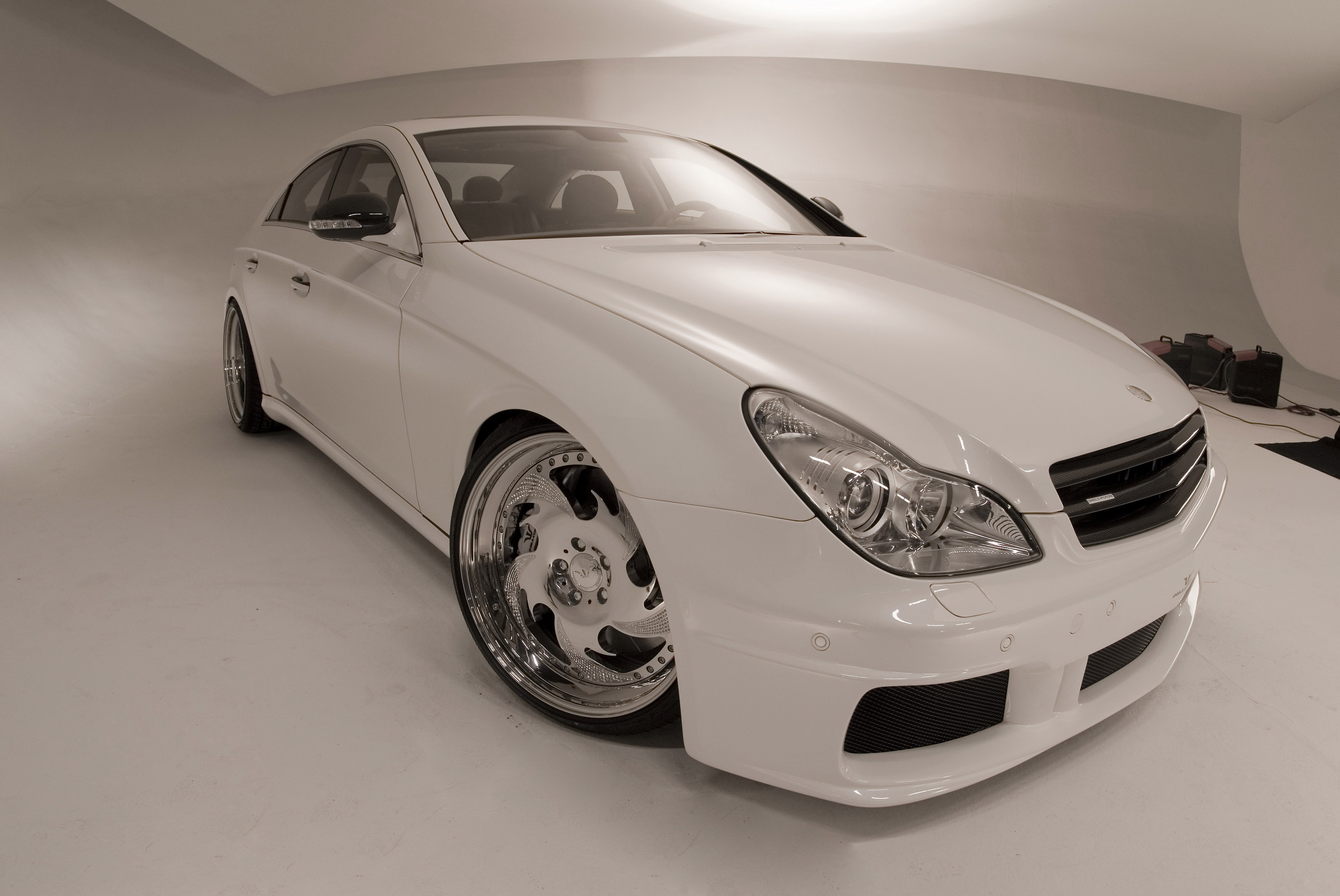 Mercedes-Benz CLS White Label