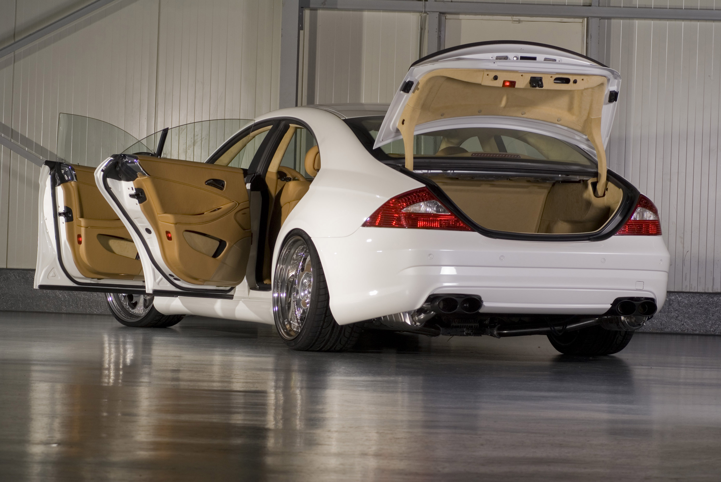 Mercedes-Benz CLS White Label