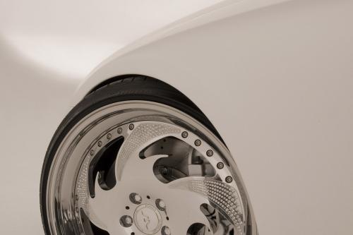 Mercedes-Benz CLS White Label (2009) - picture 32 of 72