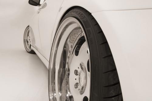 Mercedes-Benz CLS White Label (2009) - picture 33 of 72