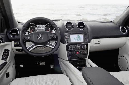 Mercedes-Benz ML63 AMG Performance Studio (2009) - picture 16 of 39