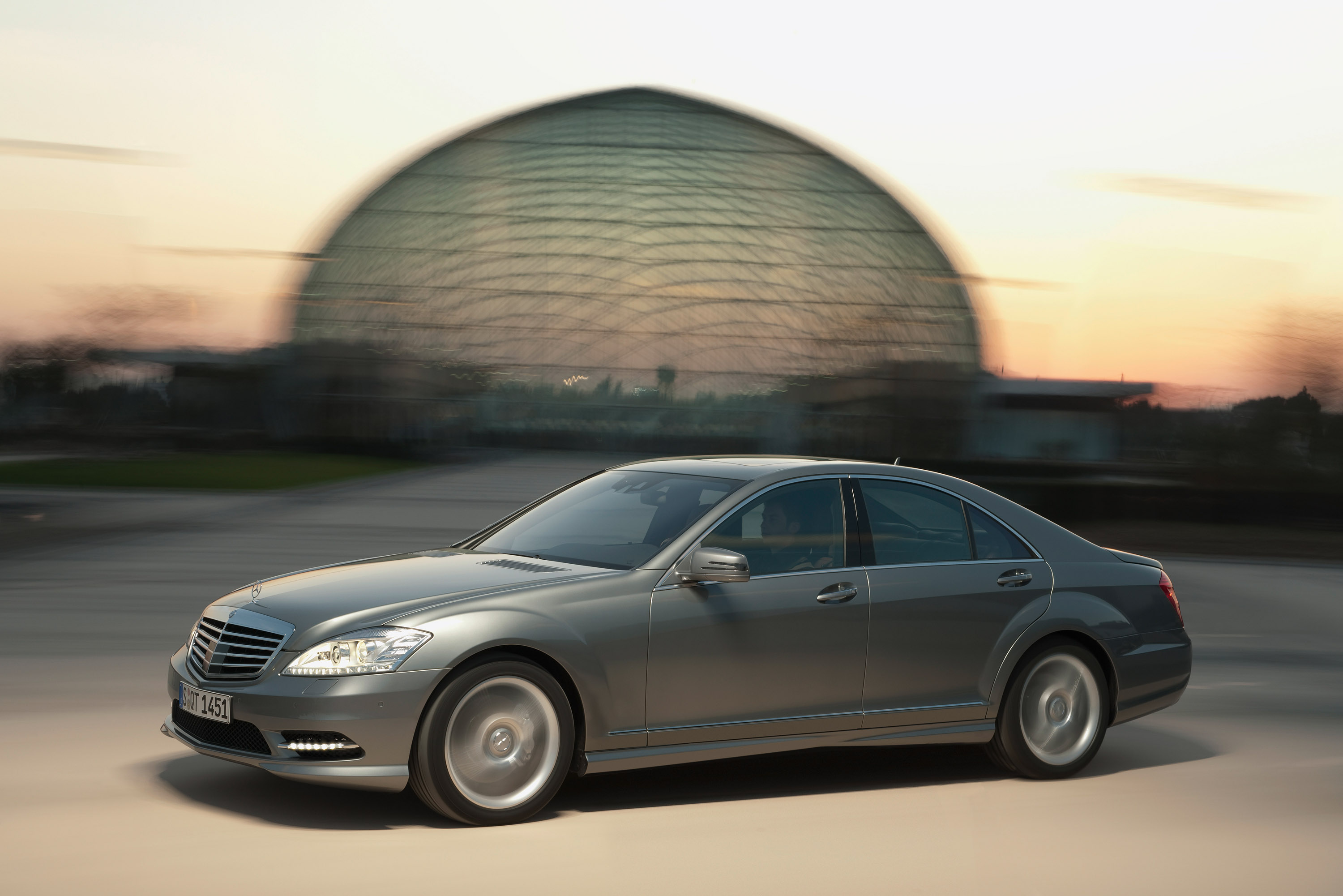 Mercedes-Benz S 500 4MATIC AMG